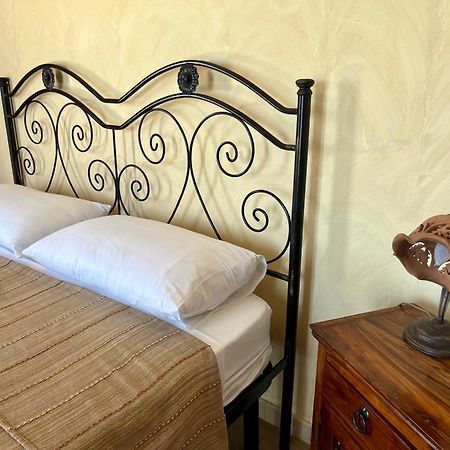 Agriturismo Serre سانتاغاتو دي ميليتي المظهر الخارجي الصورة